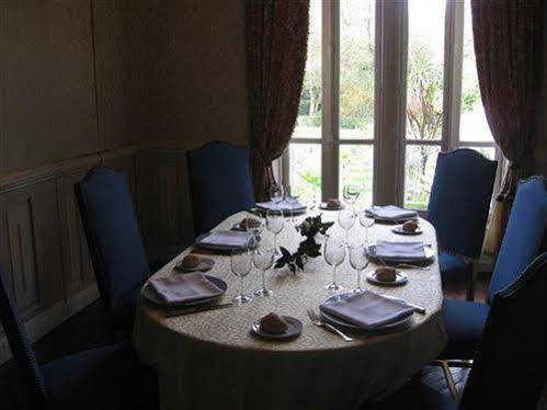 Hotel Chateau Du Val Hillion Εξωτερικό φωτογραφία